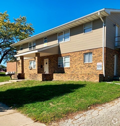 Building Photo - 108 W Shelbourne Dr