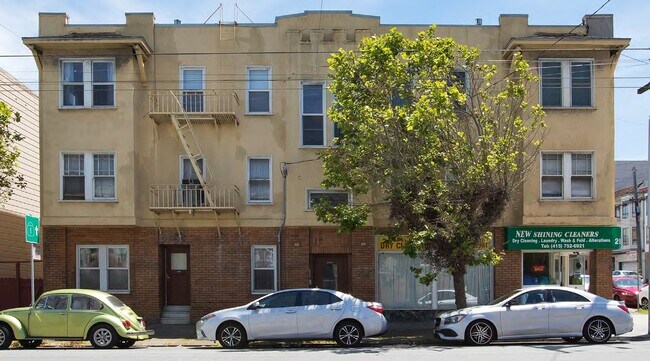 Foto del edificio - 5645-5657 California St