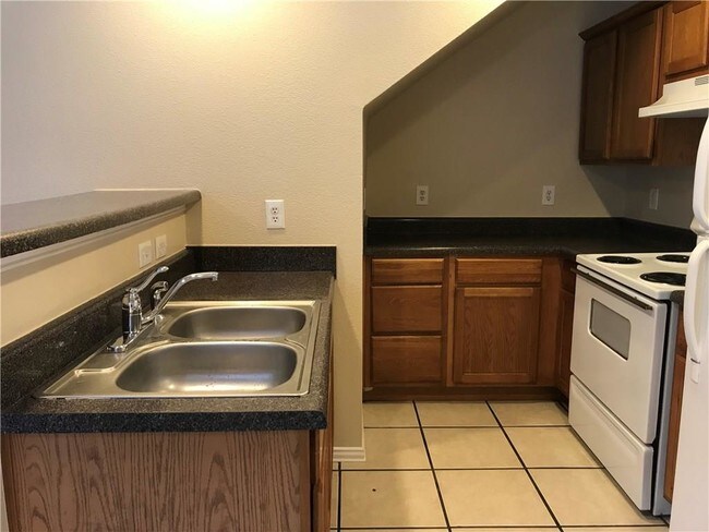 Building Photo - 4007 Preferred Pl