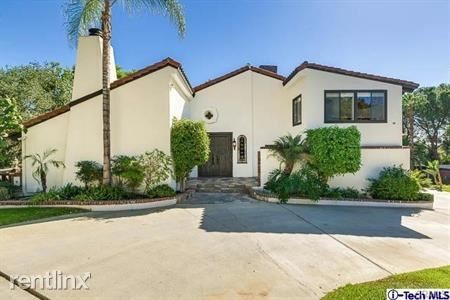 Primary Photo - 3488 Barhite St