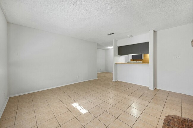 Foto del edificio - 6188 Vega Dr