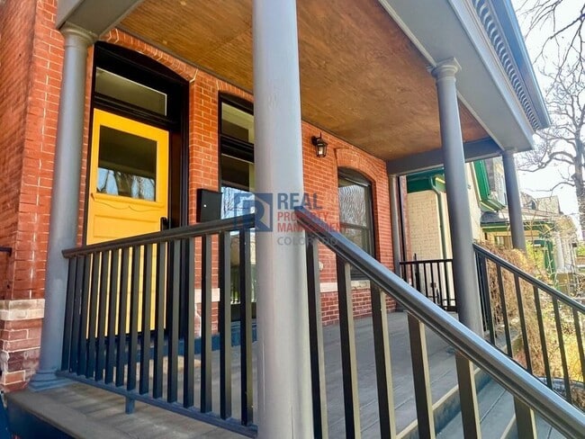 Foto del edificio - 2844 Champa St