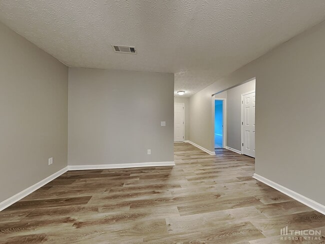 Building Photo - 10931 Cimmaron Ct