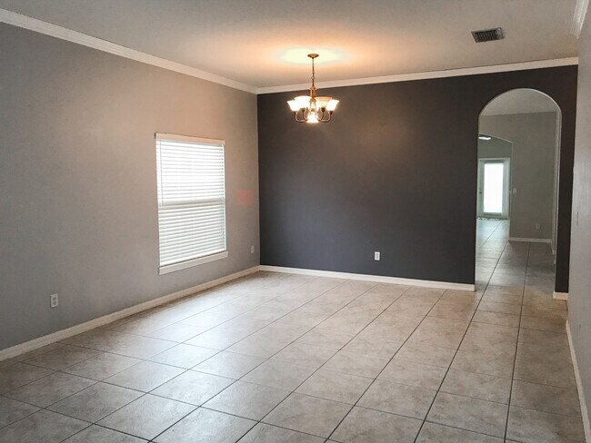 Foto del edificio - 13828 Guildhall Cir