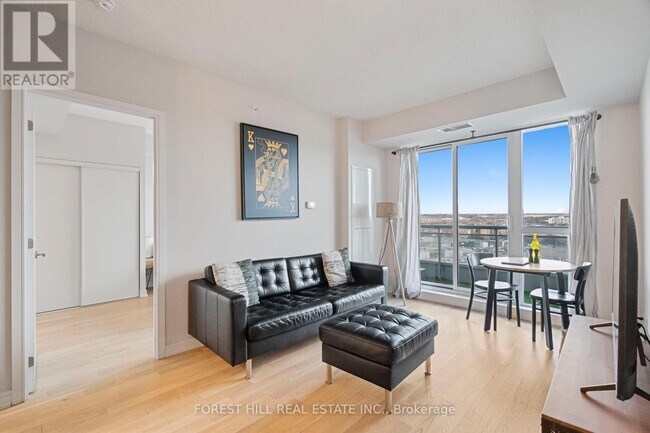 Building Photo - 9201 Yonge St