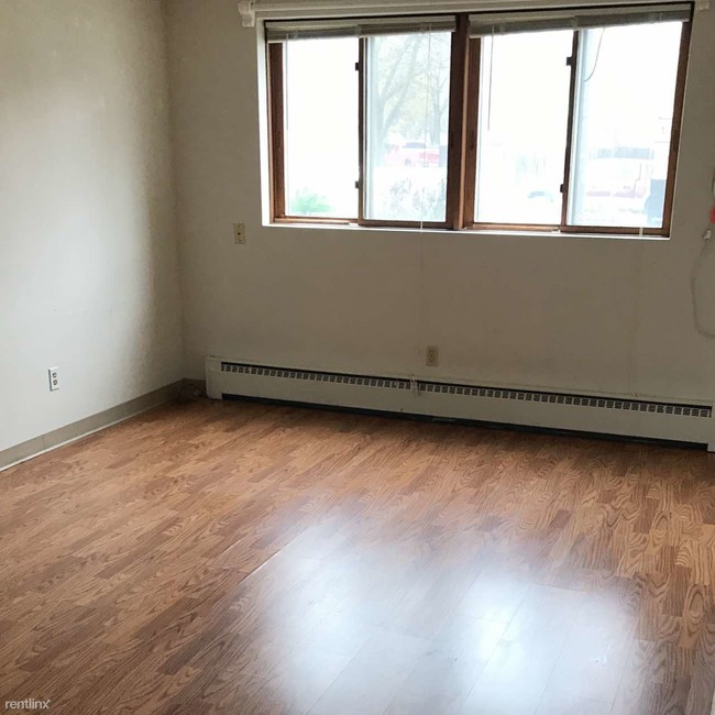 Interior Photo - West 7th Apartments