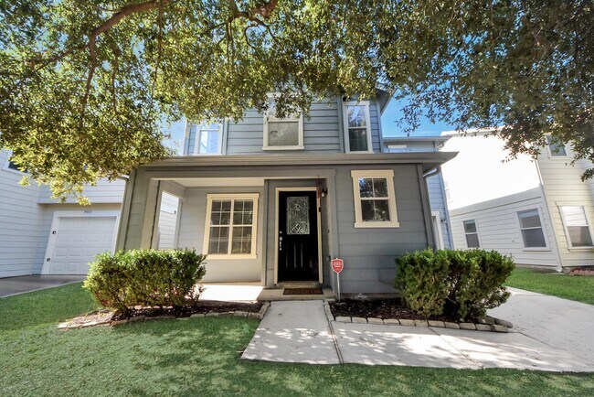 Foto del edificio - 19019 Remington Park Dr