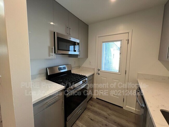 Foto del edificio - 13554 Rye St