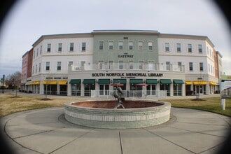 Building Photo - 801 Poindexter St