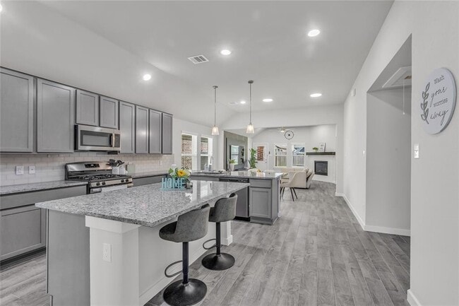 Building Photo - 5614 Silverleaf Oak Ln