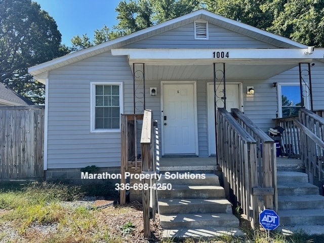 Foto principal - 1004 Grace St