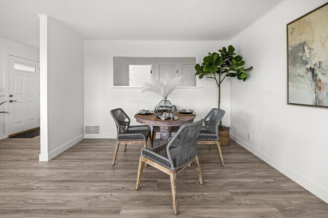 Foto del edificio - 1418 Alta Vista Rd