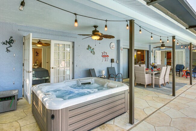 Foto del edificio - 831 Deep Lagoon Ln