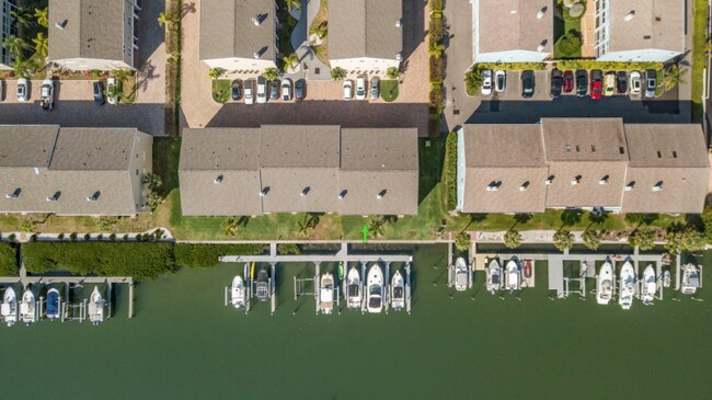 Building Photo - 1109 Pinellas Bayway S