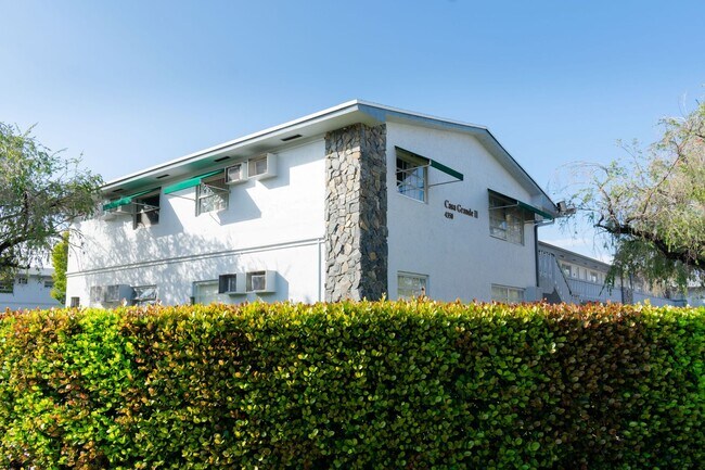 Foto del edificio - For Rent 1/1 for $1,550 near Miami Interna...