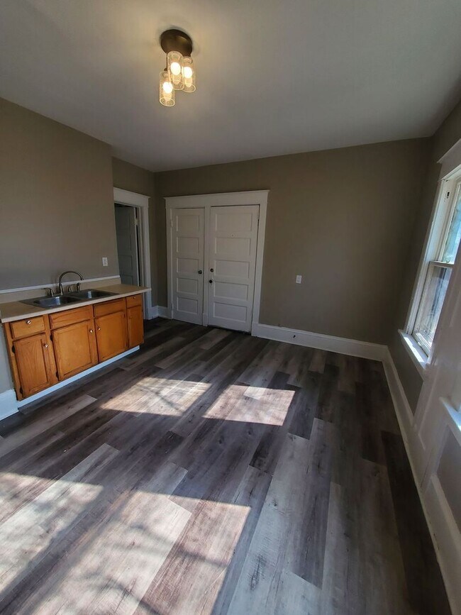 Foto del edificio - 3314 N Buffum St