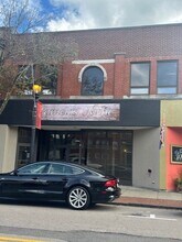 Building Photo - 25 N Washington St