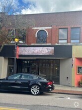 Building Photo - 25 N Washington St