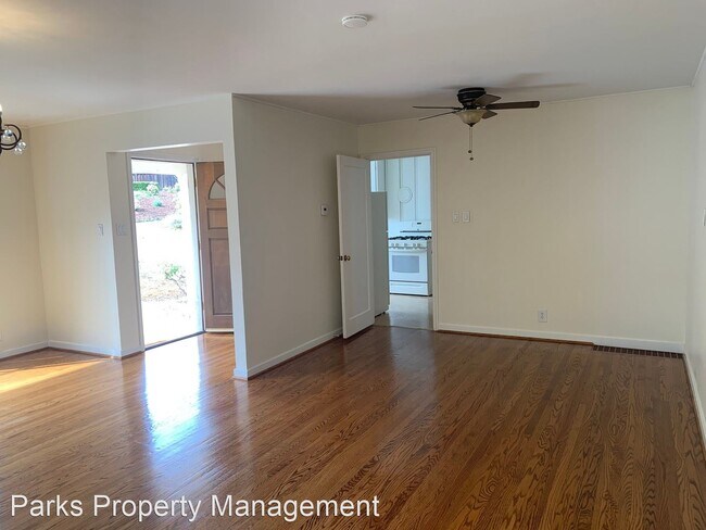 Building Photo - 3 br, 2 bath House - 740 Santa Margarita Ave.