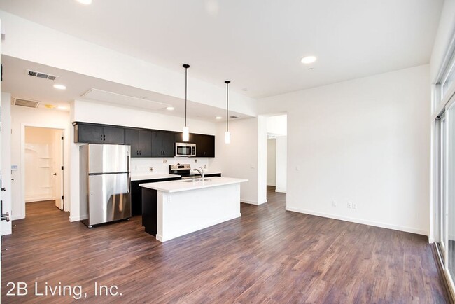 Foto del edificio - 4690 Tompkins Ave