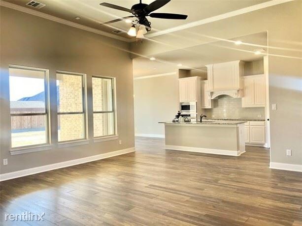 Building Photo - 4 br, 3 bath House - 153 Hackney Street