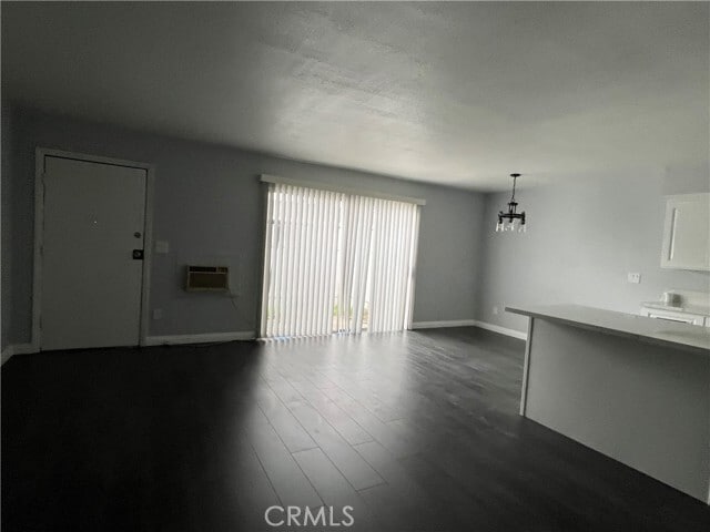 Building Photo - 16127 Orange Ct