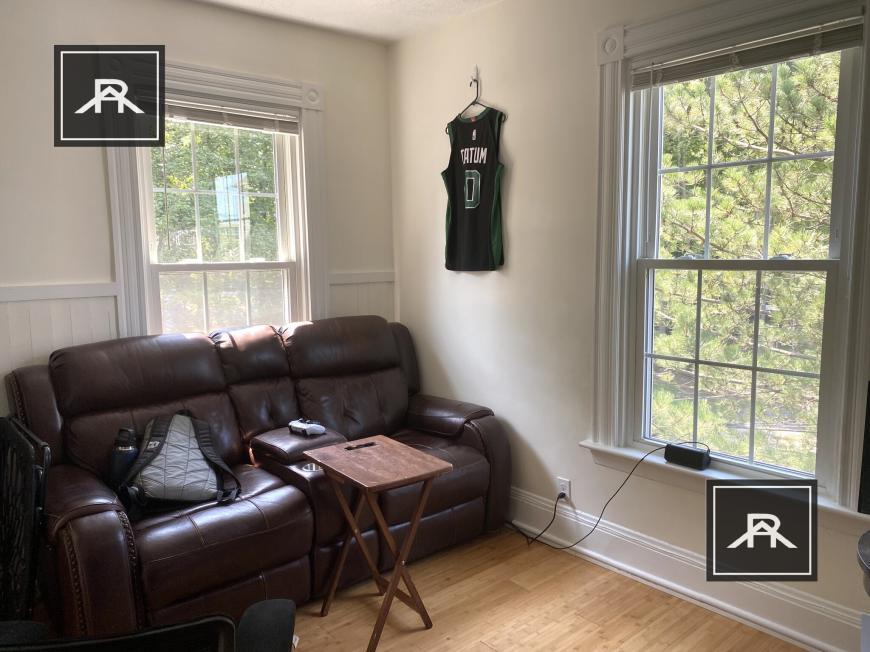Foto principal - 0 bedroom in Newton MA 02458