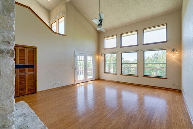 Foto del edificio - 5201 Welcome Glen