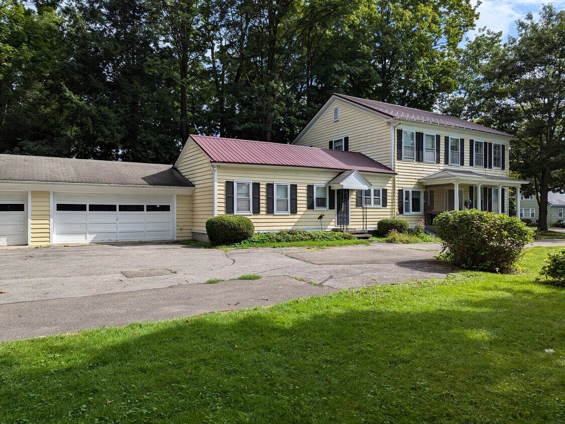 92 S Main St Unit 3, Homer, NY 13077 Apartments in Homer, NY
