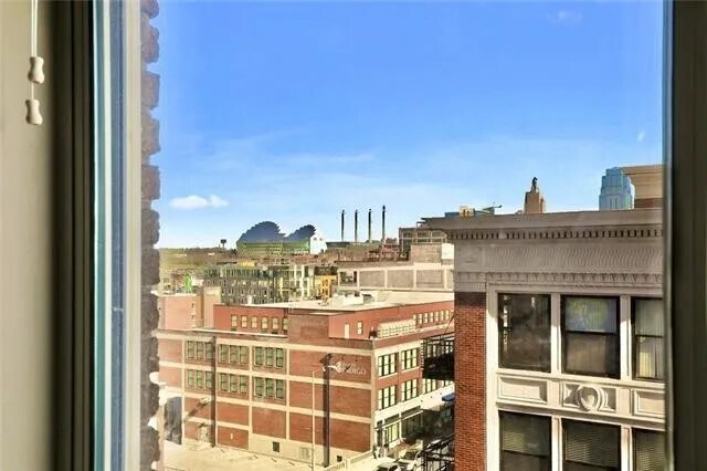 Foto del edificio - 2107 Grand Blvd