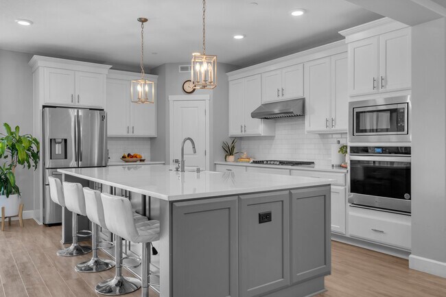 Foto del edificio - 2613 Morris Ave