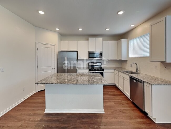 Building Photo - 188 Pebble Creek Run