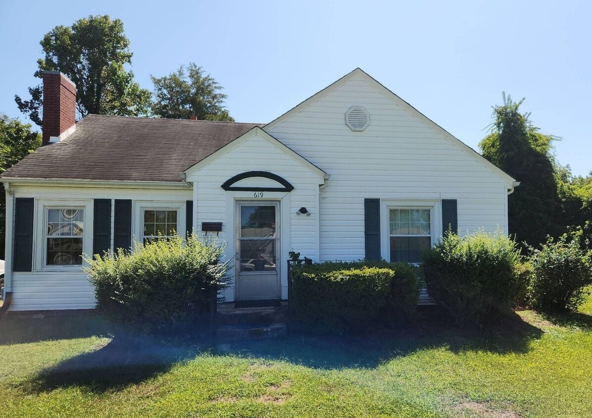 619 Kemper Rd, Danville, VA 24541 House Rental in Danville, VA