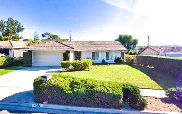 Foto principal - 4068 Jeffrey Dr