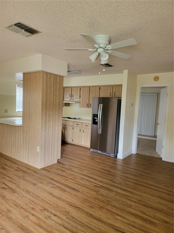 Foto del edificio - 6709 Devonshire Ln