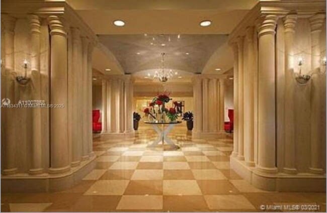 Building Photo - 200 Sunny Isles Blvd