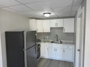Building Photo - 135 Orange St