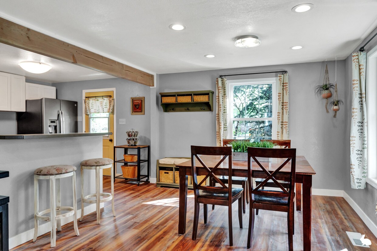 1423 Karluk St. House Rental in Anchorage, AK