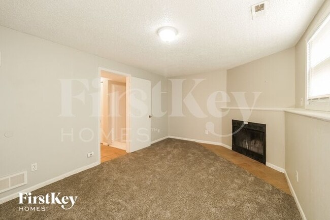 Building Photo - 7308 E 122 Terrace