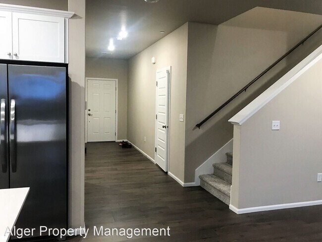 Building Photo - 5 br, 3 bath House - 1142 Baker Heights Loop