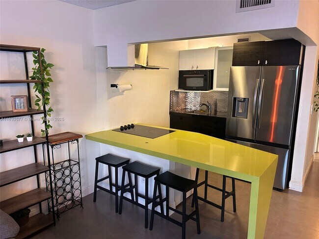 Foto del edificio - 1790 79th Street Causeway