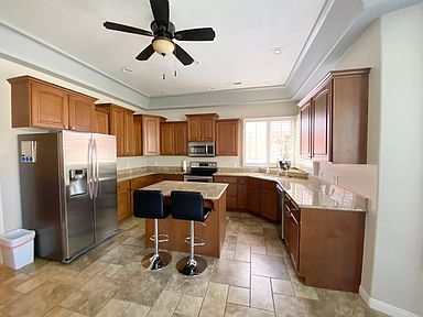 Foto del edificio - 1568 N Sage Dr