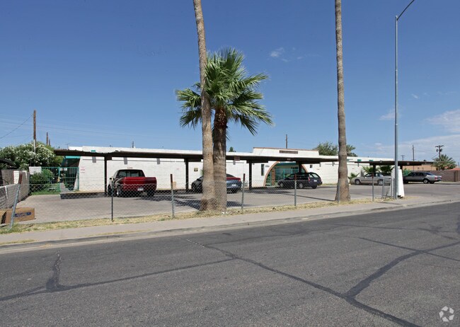Foto del edificio - Spanish Palms
