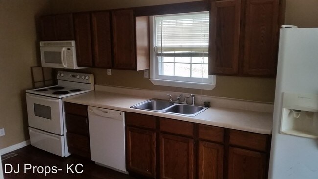 Building Photo - 4 br, 1.5 bath House - 4016 N Askew Avenue
