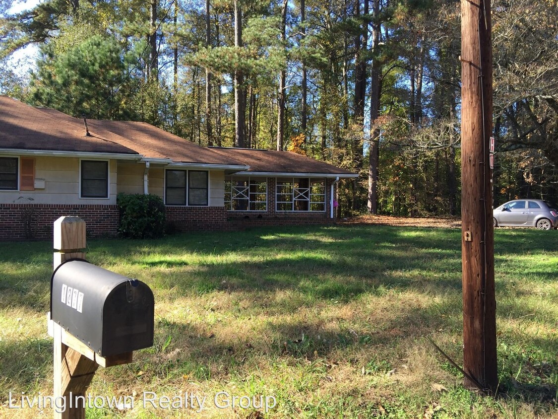 Building Photo - 3 br, 2 bath House - 1877 Dodson Drive