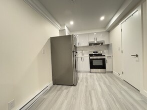 Building Photo - 4598 Sardis St