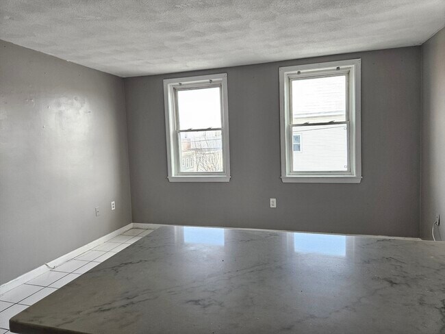 Foto del edificio - 49 Cottage St