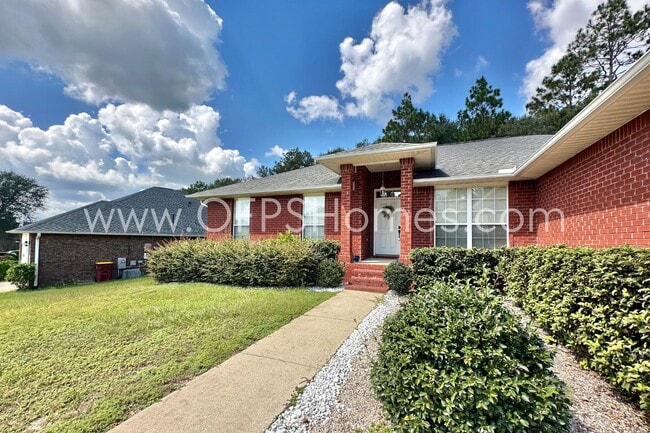 Building Photo - 653 Territory Ln