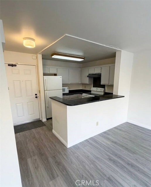 Building Photo - 8889 Caminito Plaza Centro