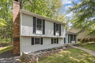 Building Photo - 125 Cumberland Cir